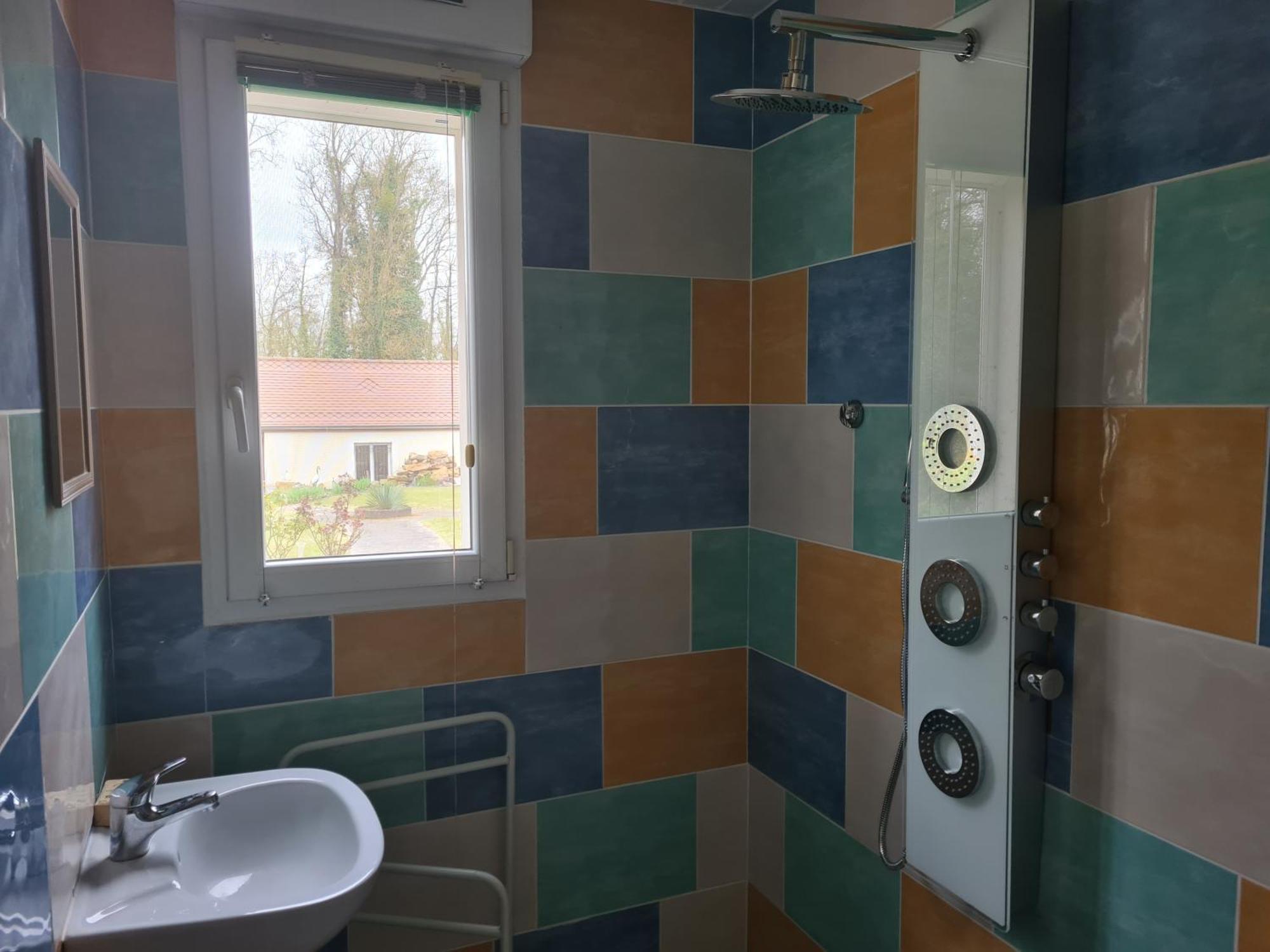 Chez Jaja Et Phiphi Apartman Bourg-et-Comin Kültér fotó